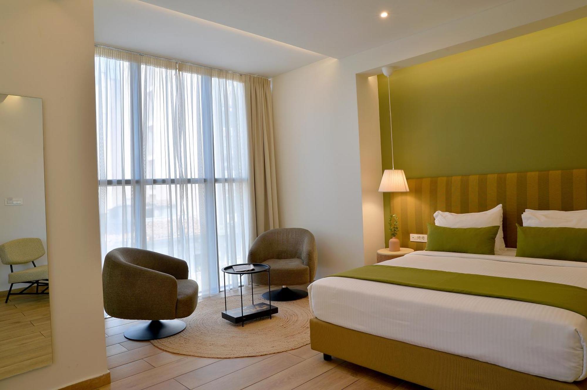 Executive Suite